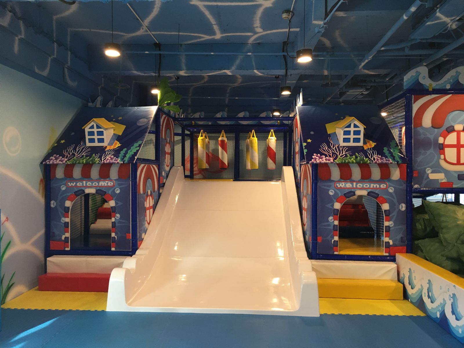 儿童游乐设备报价表一般是多少